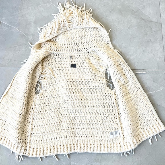 ECOTE Natural Cream Wool Blend Fringe Shaggy Knit Hoodie Zipper Vest Sz M NWT - Picture 10 of 13